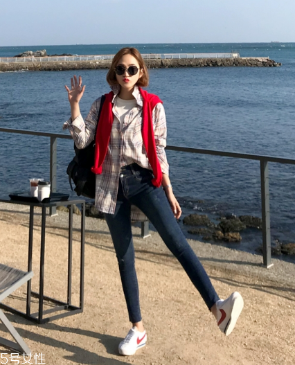 寬松襯衣怎么穿好看？造型感十足的穿搭