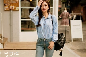 淺藍色襯衫怎么搭配？干練清新隨意切換