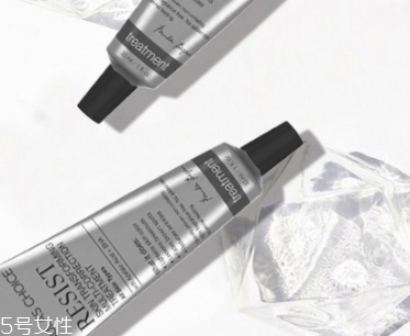 壬二酸對閉口痘痘有用嗎？