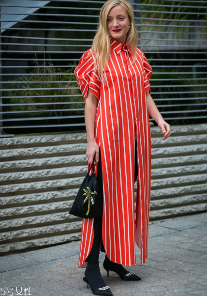 襯衫裙配什么鞋子？玩轉(zhuǎn)春日街頭風(fēng)