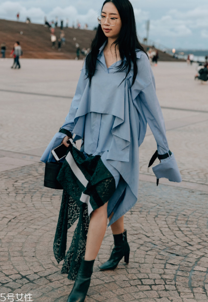 襯衫裙配什么鞋子？玩轉(zhuǎn)春日街頭風(fēng)