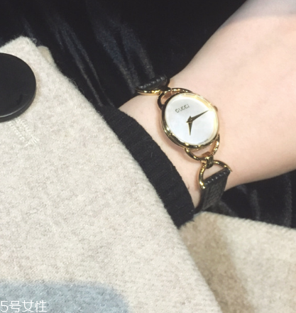 gucci手表多少錢？高貴典雅的經(jīng)典標(biāo)志