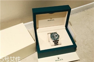 勞力士綠水鬼和黑水鬼哪個(gè)好？