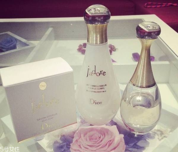 身體乳什么牌子好用又補(bǔ)水 好用又顏值滿分身體乳推薦 身體乳什么牌子好用又補(bǔ)水 好用又顏值滿分身體乳推薦