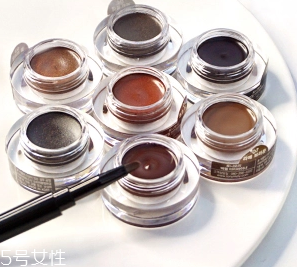 眼線膏孕婦能用嗎？某些成分可能會危害胎兒健康