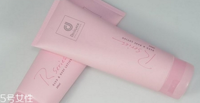 身體乳用后要洗掉嗎 身體乳使用小常識 身體乳用后要洗掉嗎 身體乳使用小常識