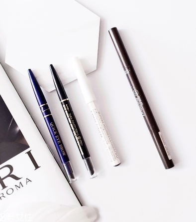 棕色頭發(fā)用什么顏色眉筆？褐色棕色都可嘗試