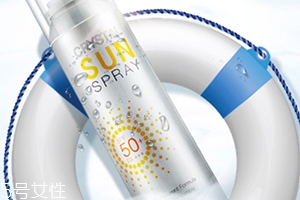 防曬噴霧和粉餅可以一起用嗎？