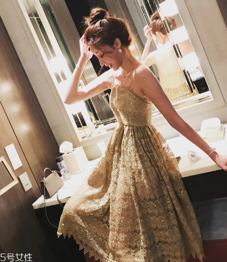 2022新款蕾絲連衣裙？回頭率超高的仙女裙