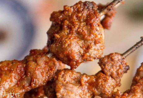 羊后腿肉怎么做好吃 食譜做法 羊后腿肉怎么做好吃 食譜做法