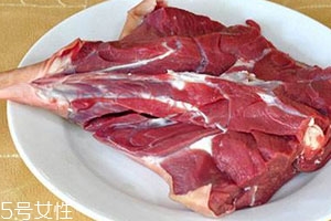 羊后腿肉怎么做好吃 食譜做法 羊后腿肉怎么做好吃 食譜做法