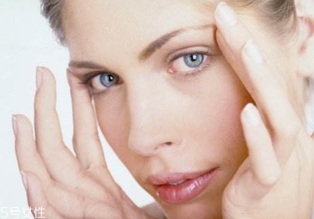 井藤漢方制藥玻尿酸怎么樣？