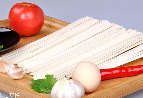 掛面可以放冰箱嗎 保存技巧 掛面可以放冰箱嗎 保存技巧