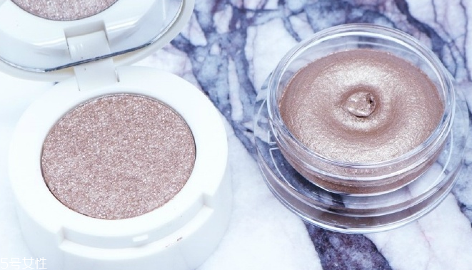 tom ford雙層眼影膏09和10哪個(gè)好？09和10對(duì)比