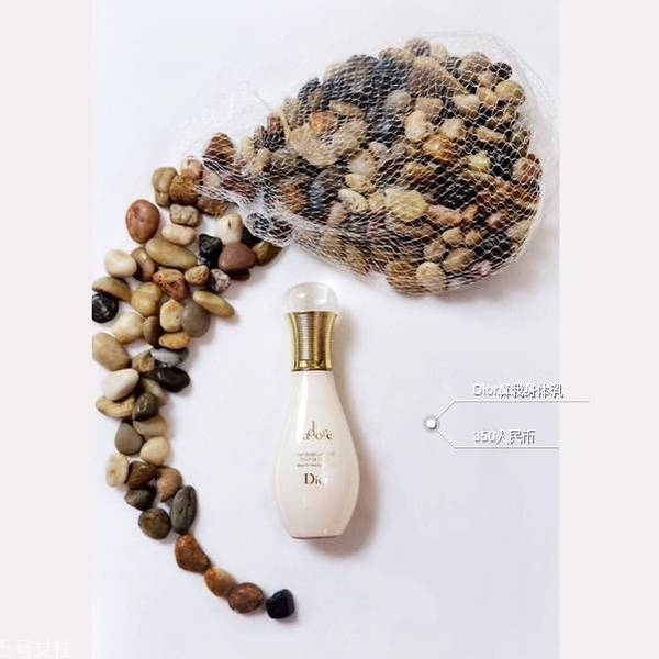 身體乳什么牌子好用又補(bǔ)水 好用又顏值滿分身體乳推薦 身體乳什么牌子好用又補(bǔ)水 好用又顏值滿分身體乳推薦