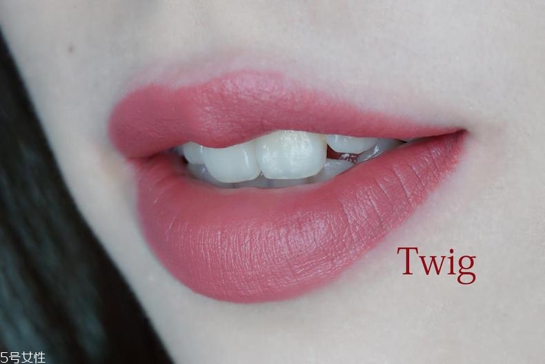 魅可迷你子彈頭試色 三支超火色號百變風格