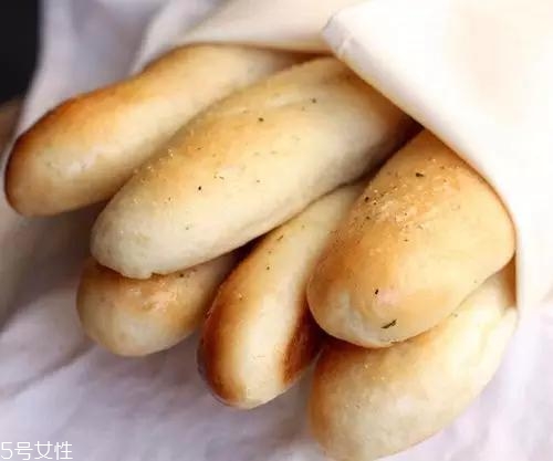 啤酒做菜有什么用處 啤酒做菜小技巧 啤酒做菜有什么用處 啤酒做菜小技巧