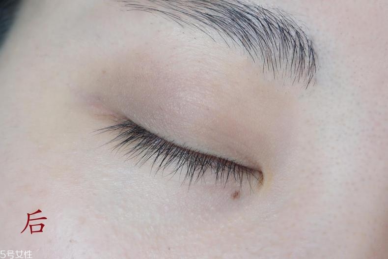 魅可時(shí)尚焦點(diǎn)小眼影omega試色 人氣王超百搭 魅可時(shí)尚焦點(diǎn)小眼影omega試色 人氣王超百搭