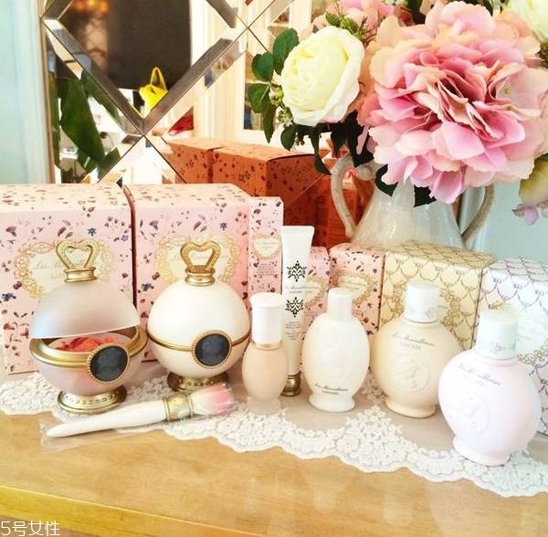 身體乳什么牌子好用又補(bǔ)水 好用又顏值滿分身體乳推薦 身體乳什么牌子好用又補(bǔ)水 好用又顏值滿分身體乳推薦