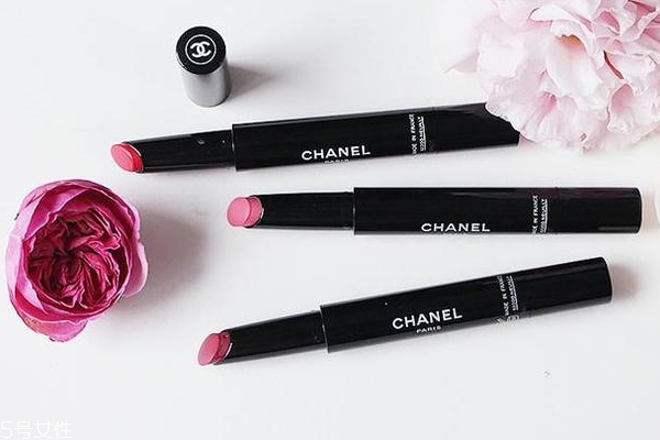 香奈兒唇膏筆228和226哪個(gè)好？228和226試色