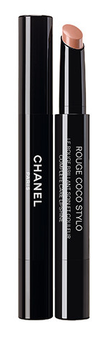 香奈兒唇膏筆228和226哪個(gè)好？228和226試色