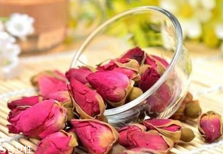 丹參和枸杞可以一起泡水喝嗎 飯后喝更佳 丹參和枸杞可以一起泡水喝嗎 飯后喝更佳