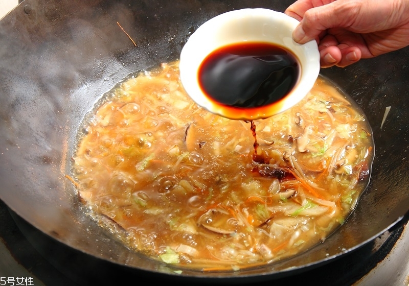 海鮮羹怎么做 吃得飽還暖身暖胃 海鮮羹怎么做 吃得飽還暖身暖胃