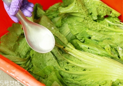 臭豆腐為什么那么臭吃起來(lái)香 臭豆腐為什么那么臭吃起來(lái)香