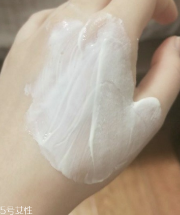 三款貴價防曬霜使用測評 人生一定要擁有一支的防曬霜 三款貴價防曬霜使用測評 人生一定要擁有一支的防曬霜