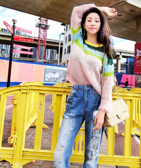 春天穿什么樣的毛衣好看？早春最in的款式