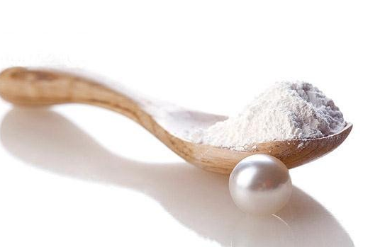 珍珠粉和海藻能一起做面膜嗎 珍珠粉做面膜要洗臉 珍珠粉和海藻能一起做面膜嗎 珍珠粉做面膜要洗臉