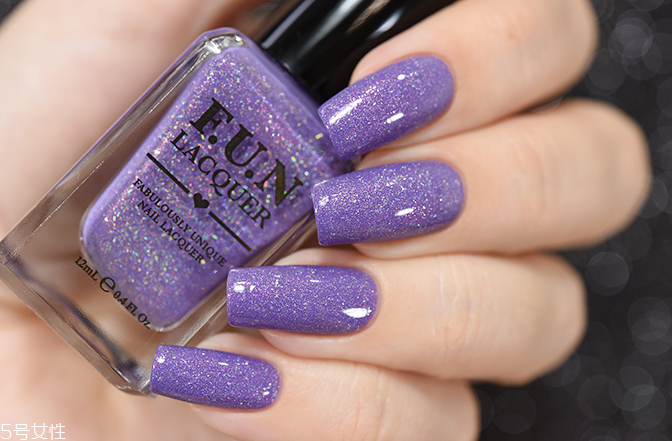 紫色美甲圖片2018款式 耀眼紫光綻放指尖 紫色美甲圖片2018款式 耀眼紫光綻放指尖