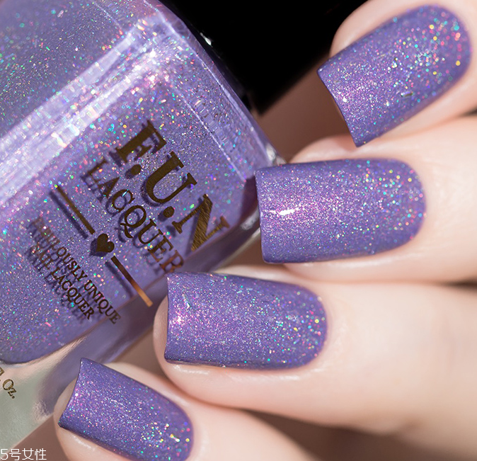 紫色美甲圖片2018款式 耀眼紫光綻放指尖 紫色美甲圖片2018款式 耀眼紫光綻放指尖