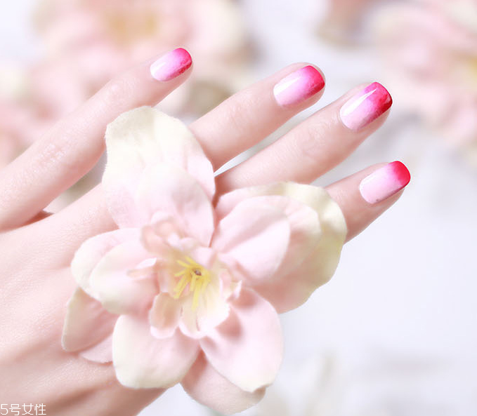2018日式櫻花美甲圖片大全 粉嫩溫柔超可愛(ài)