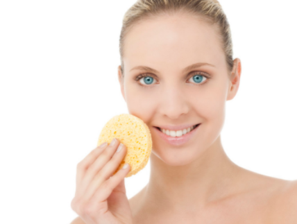 護(hù)膚水用了臉上刺痛怎么回事？這3點(diǎn)是關(guān)鍵