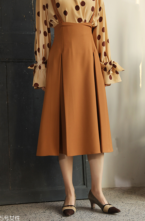 腿短粗適合穿什么鞋子？尖頭高跟鞋氣場兩米八