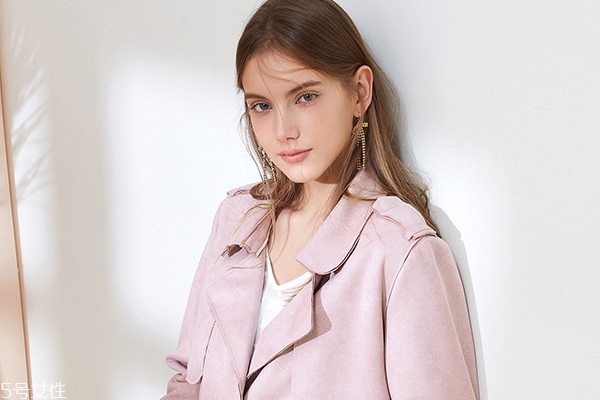 150怎么穿衣服好看？矮個子春季穿搭誤區(qū)