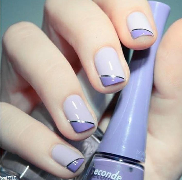 紫色美甲圖片2018款式 耀眼紫光綻放指尖 紫色美甲圖片2018款式 耀眼紫光綻放指尖