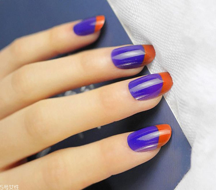 紫色美甲圖片2018款式 耀眼紫光綻放指尖 紫色美甲圖片2018款式 耀眼紫光綻放指尖