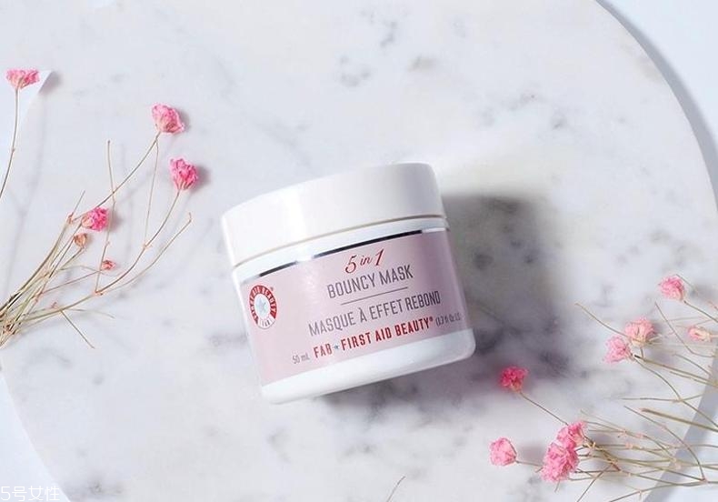 干皮適合什么晚安面膜？六種面膜為干皮添活力