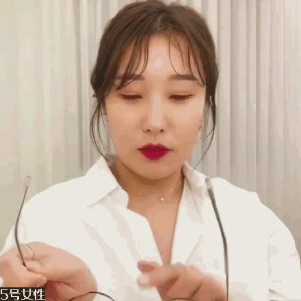 熱門面部修容圖解 這么化妝視覺(jué)上瘦5kg 熱門面部修容圖解 這么化妝視覺(jué)上瘦5kg