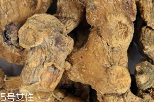 黃精多少錢一斤 黃精的大小和品質(zhì)決定 黃精多少錢一斤 黃精的大小和品質(zhì)決定