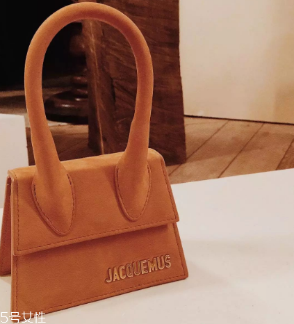 jacquemus是哪國(guó)的？法國(guó)時(shí)尚品牌