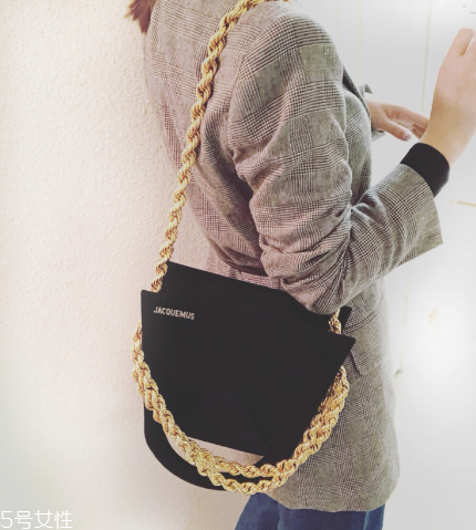 jacquemus中國哪里有？時髦到爆的小眾包袋