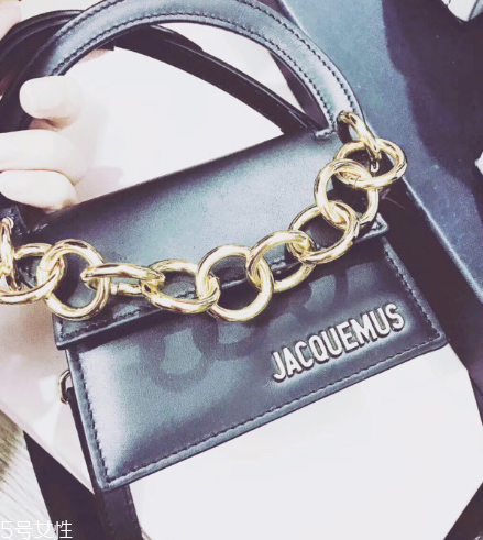 jacquemus中國哪里有？時髦到爆的小眾包袋