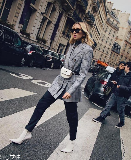 wandler是什么牌子？吸睛又獨特的包包品牌