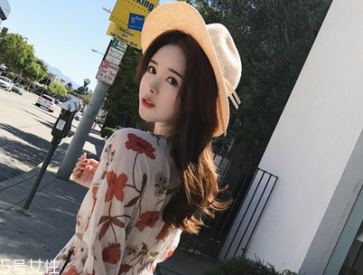 食鹽去黑頭有用嗎 食鹽去黑頭的方法步驟 食鹽去黑頭有用嗎 食鹽去黑頭的方法步驟