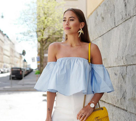 露肩上衣怎么搭配？屬于春天的小性感