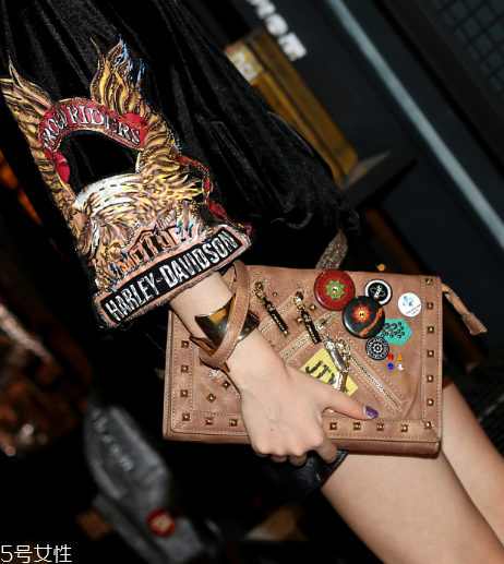 今年春天流行什么包包？這三款任意搭配