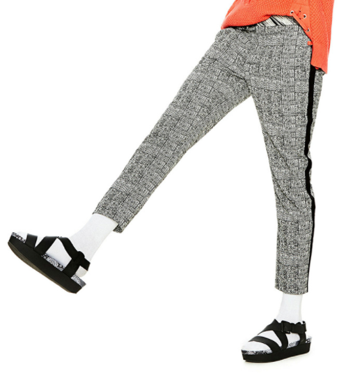 2022春夏女褲款式流行趨勢？最遮肉的褲子在這里